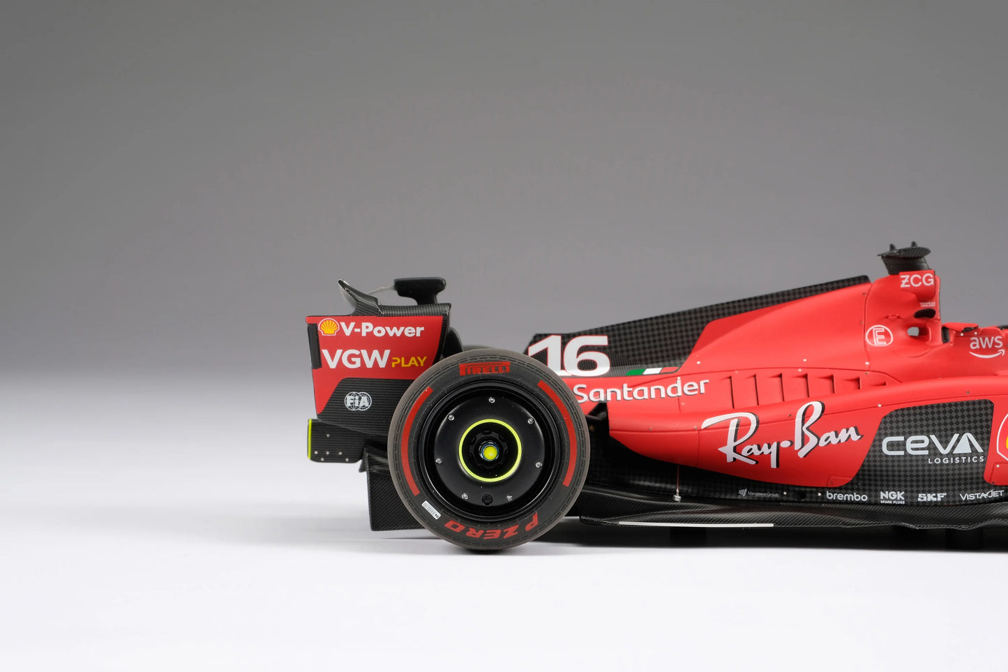 Ferrari SF-23 - Decoración temporada 2023 | Charles Leclerc 1:18