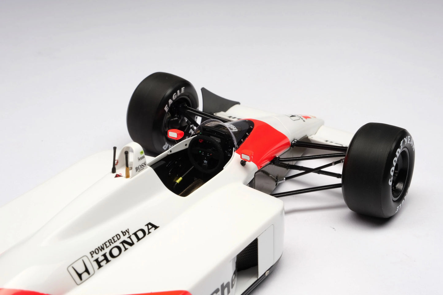 McLaren MP4/4 1:18