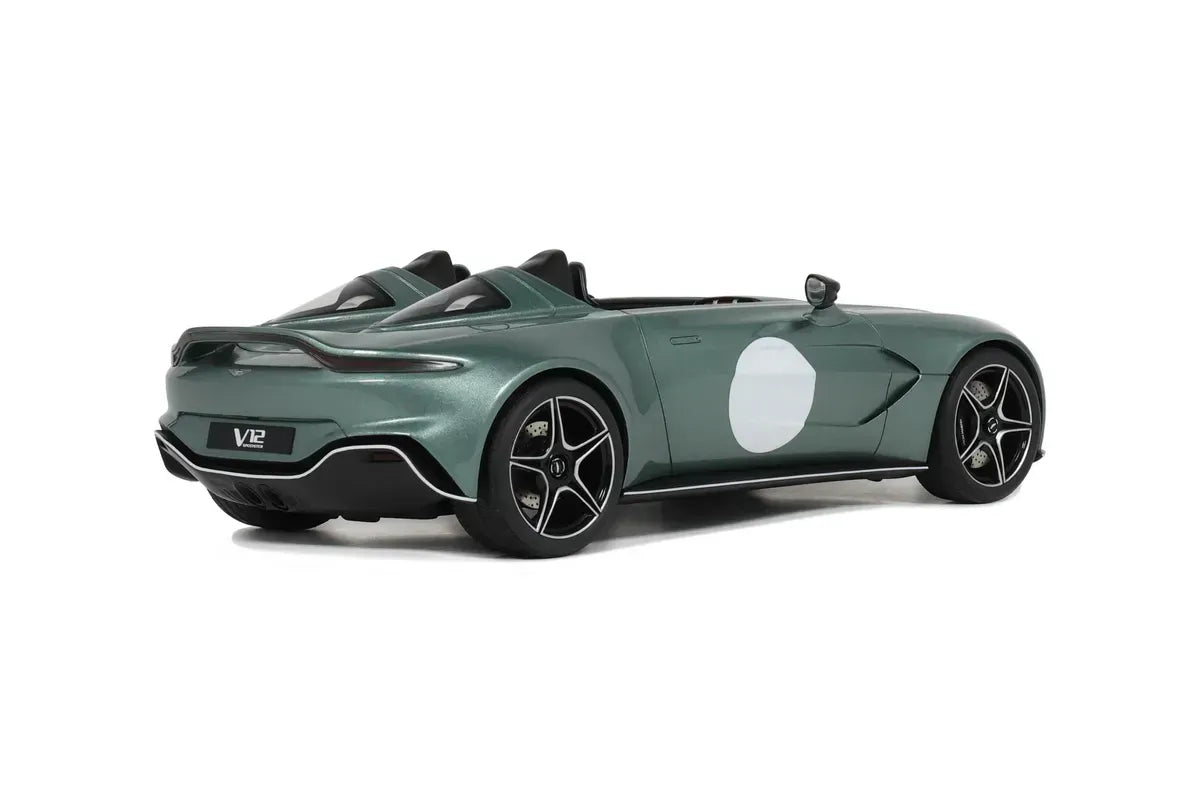 1:18 ASTON MARTIN V12 SPEEDSTER ASTON MARTIN RACING GREEN 2023