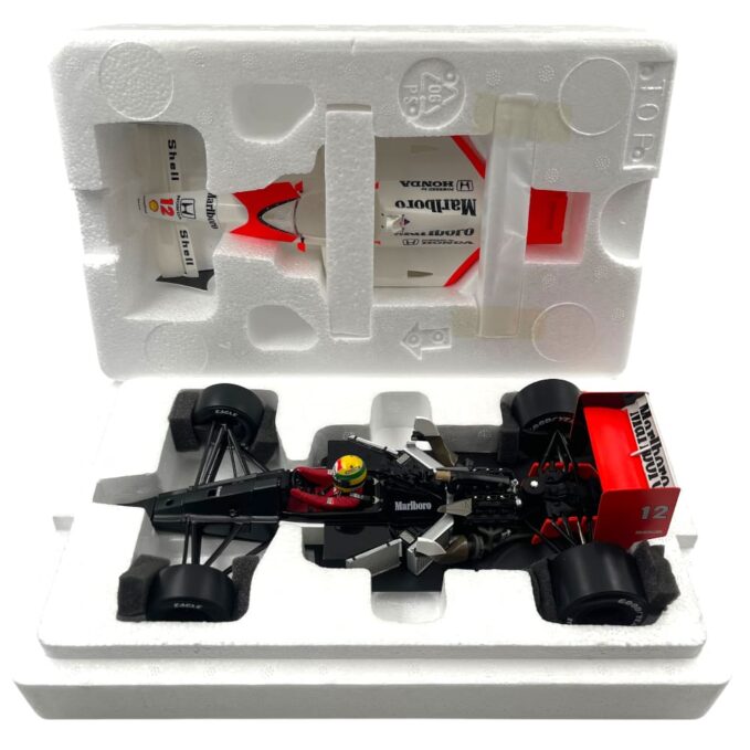McLAREN HONDA MP4/4 Ayrton Senna GP Japan 1988 1:18