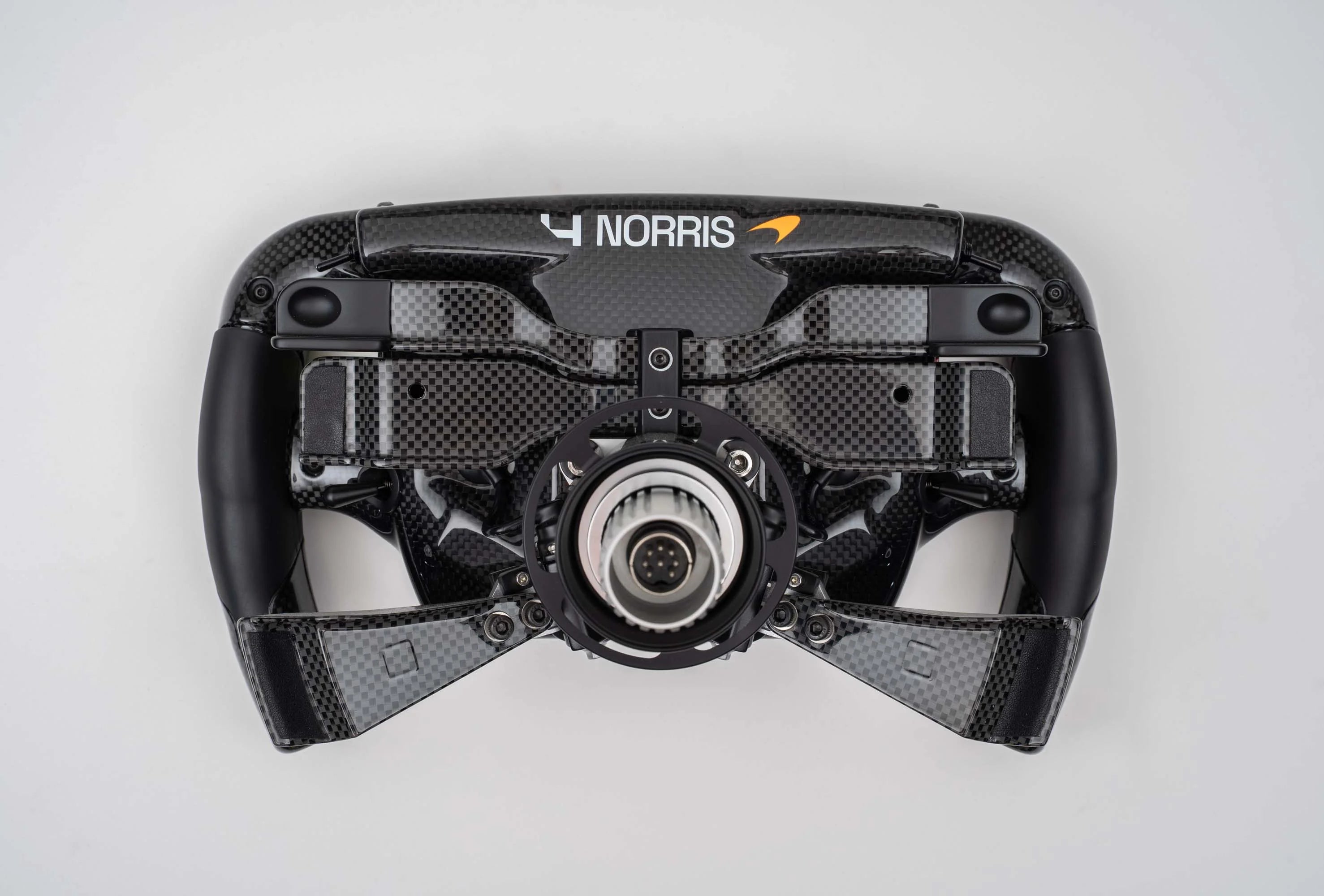 Volante McLaren MCL38 (2024) 1:1