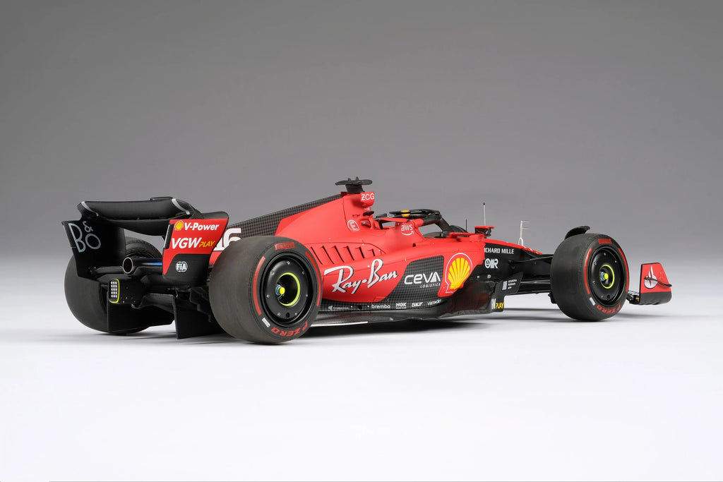 Ferrari SF-23 - Decoración temporada 2023 | Charles Leclerc 1:18