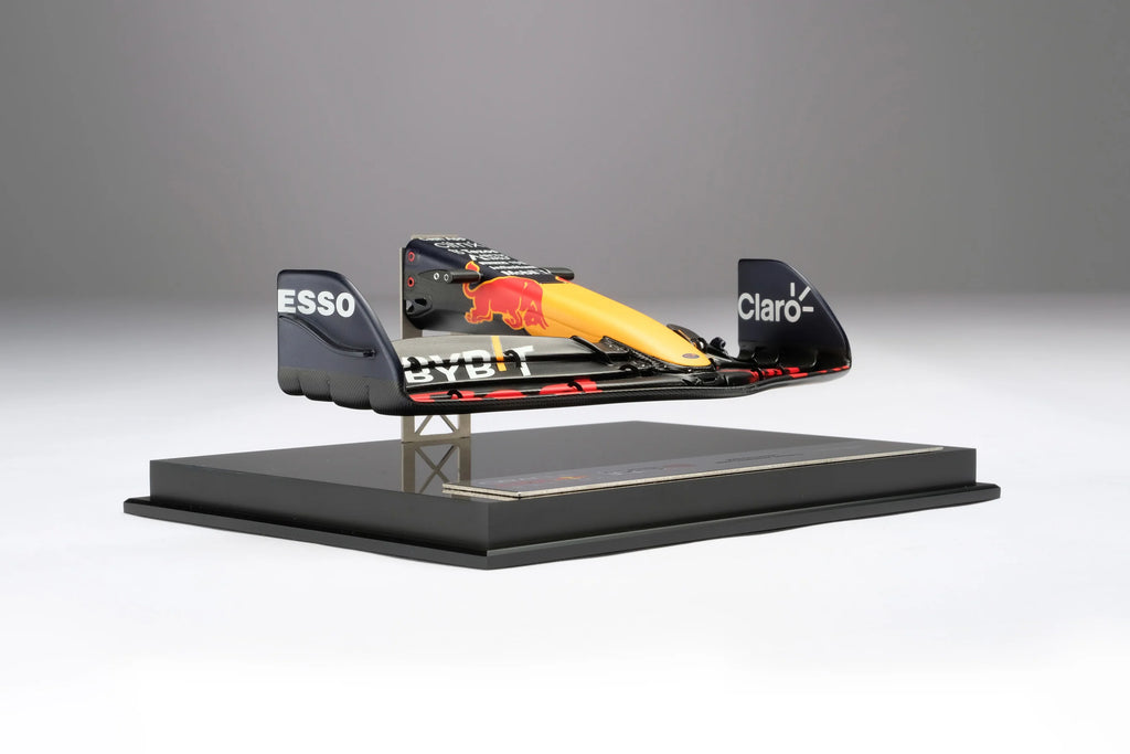 Oracle Red Bull Racing RB18 Nosecone 1:12