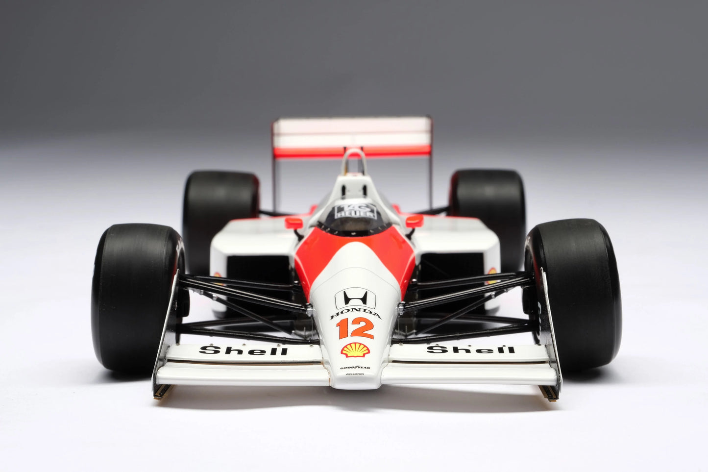 McLaren MP4/4 1:18