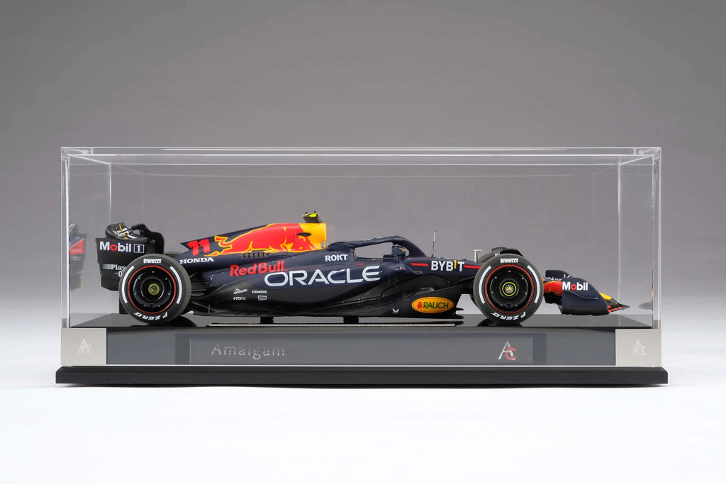 Oracle Red Bull Racing RB19 - Decoración de la temporada 2023 | Sergio Pérez 1:18