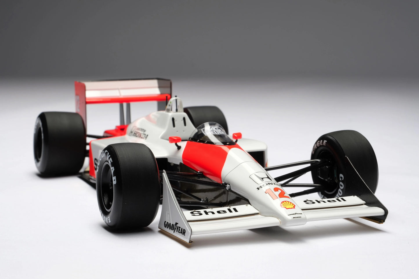 McLaren MP4/4 1:18