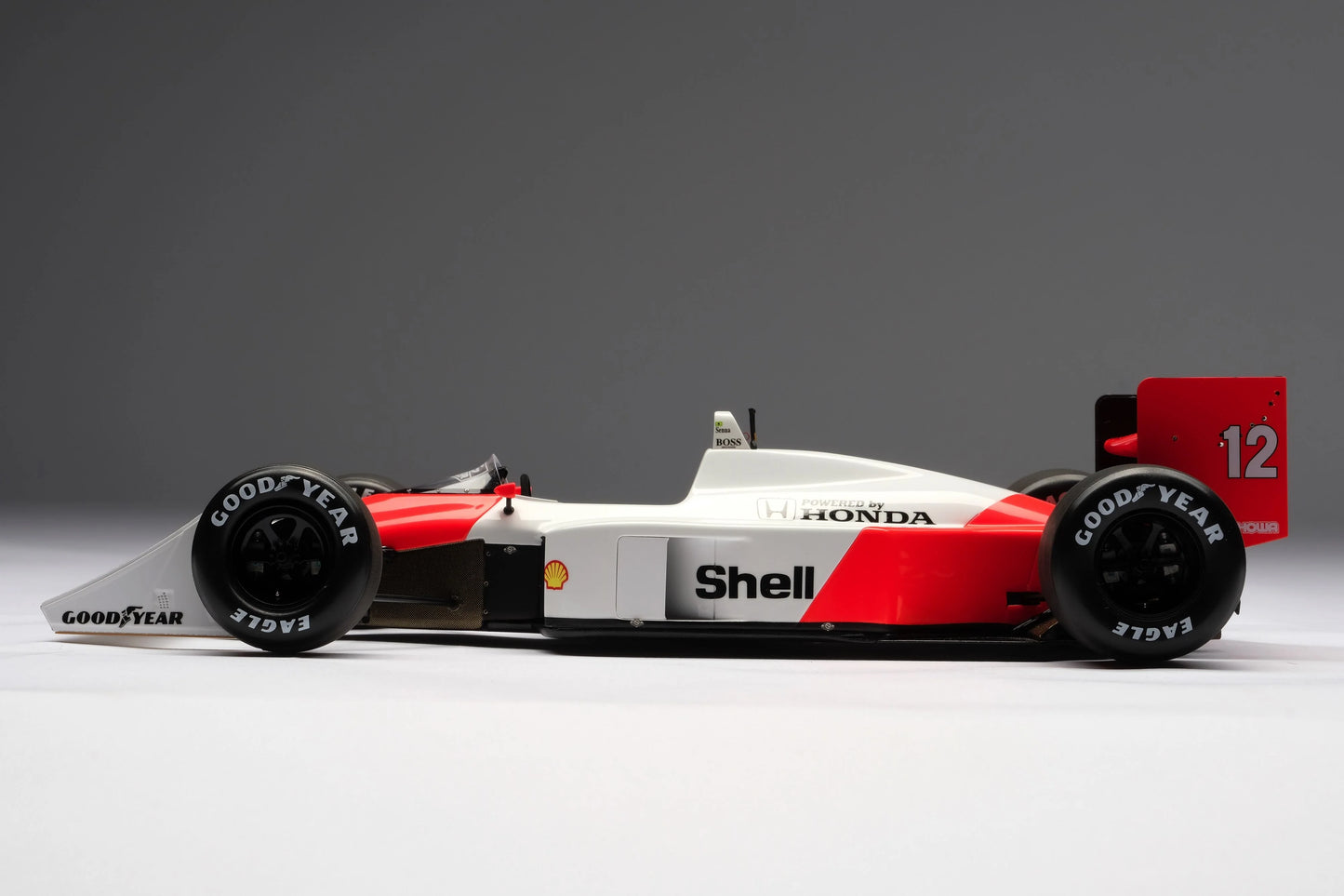McLaren MP4/4 1:18