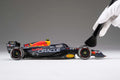 Oracle Red Bull Racing RB19 - Decoración de la temporada 2023 | Sergio Pérez 1:18