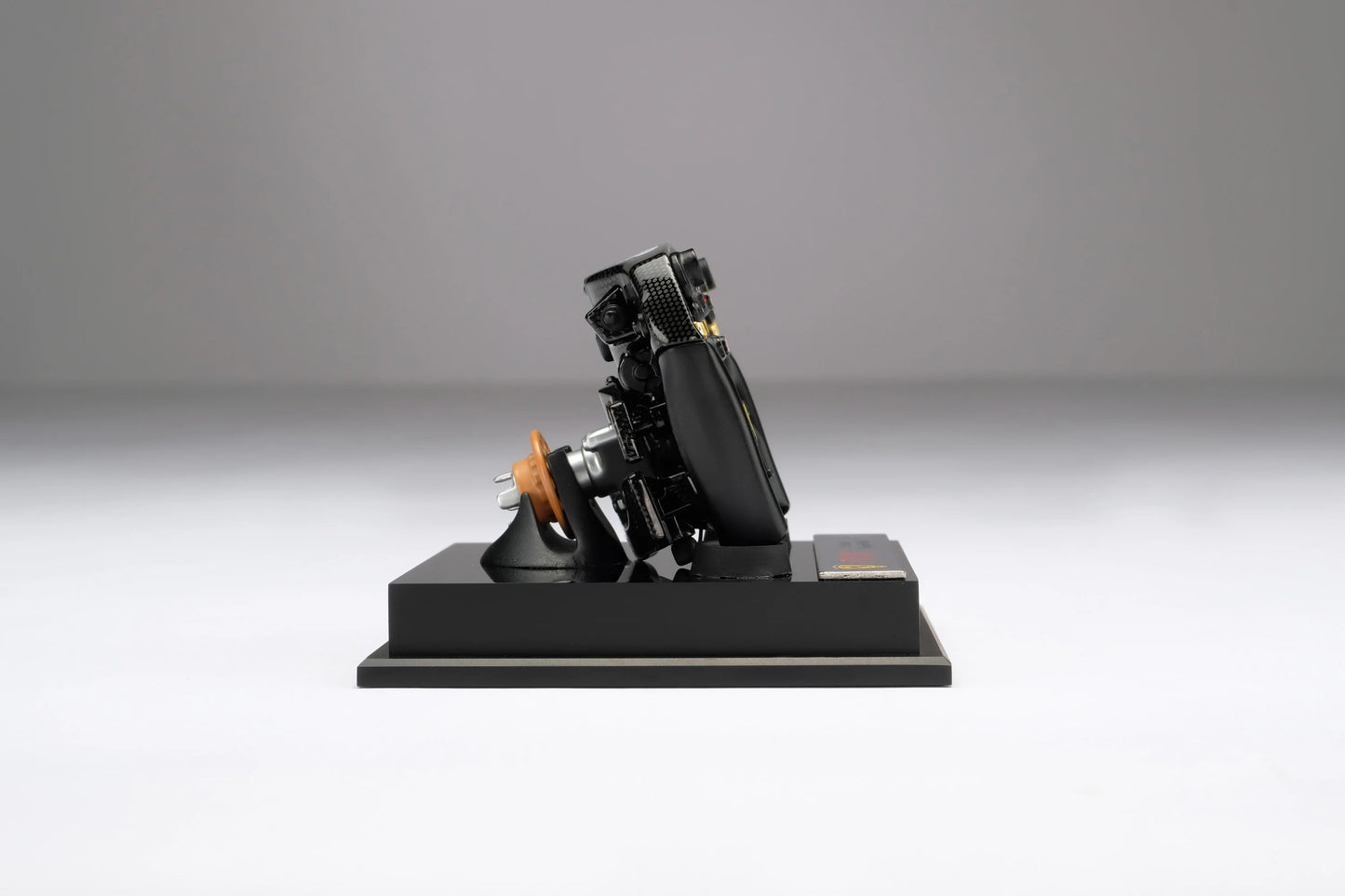 Volante Ferrari F1-75 (2022) 1:4