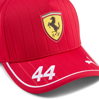 Gorra de Lewis Hamilton Scuderia Ferrari 2025