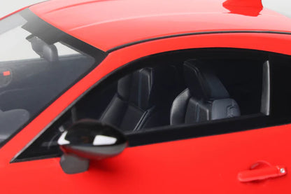 1:18 TOYOTA GR86 ROUGE FLAMBOYANT 2022