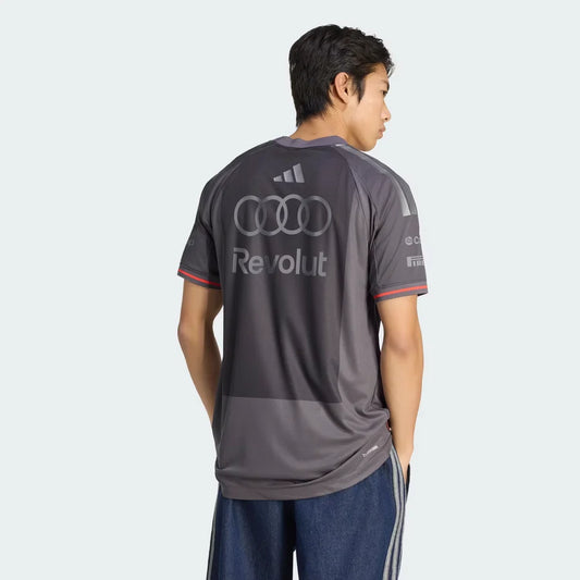 Playera Oficial de Piloto Audi 2026