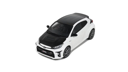 1:18 GRMN YARIS RALLY PACKAGE PLATINIUM WHITE PEARL 2022
